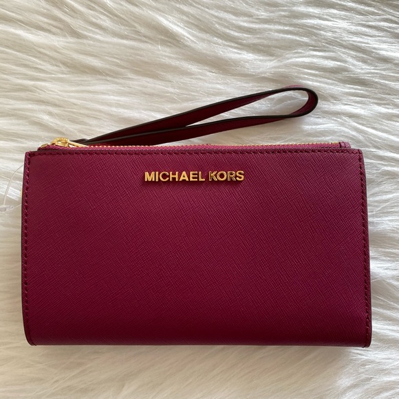Michael Kors - Picture 2 of 8